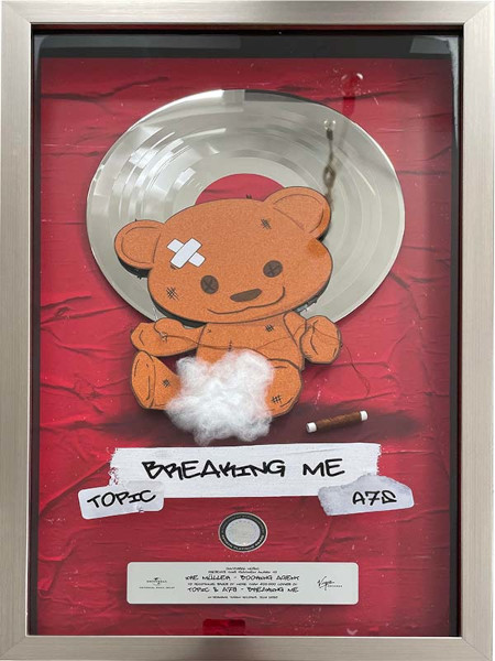 Topic, A7S – Breaking Me